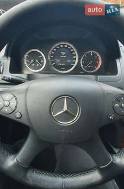 Седан Mercedes-Benz C-Class 2007 в 