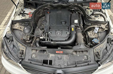 Седан Mercedes-Benz C-Class 2011 в 