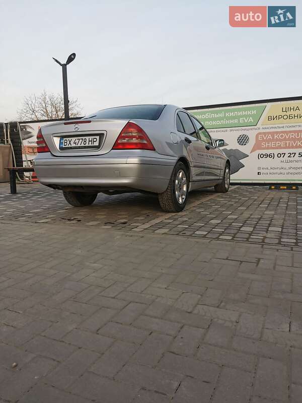 Седан Mercedes-Benz C-Class 2000 в Шепетовке