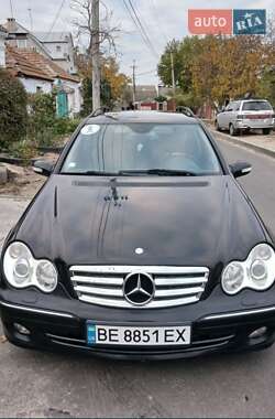 Універсал Mercedes-Benz C-Class 2004 в Миколаєві