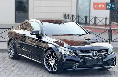 Купе Mercedes-Benz C-Class 2019 в 