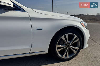 Седан Mercedes-Benz C-Class 2017 в 