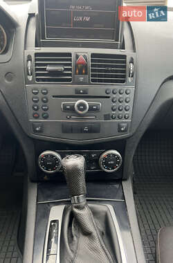 Седан Mercedes-Benz C-Class 2007 в 