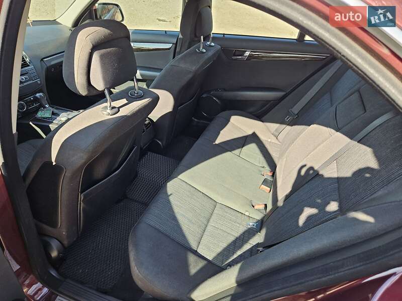 Седан Mercedes-Benz C-Class 2008 в Ужгороде фото 10 Седан Mercedes-Benz C-Class 2008 в Ужгороде