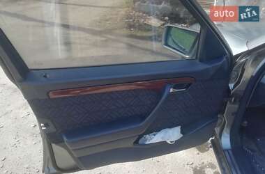 Седан Mercedes-Benz C-Class 1995 в 