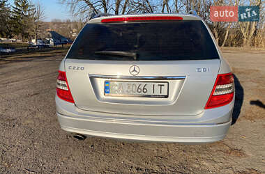 Универсал Mercedes-Benz C-Class 2010 в 