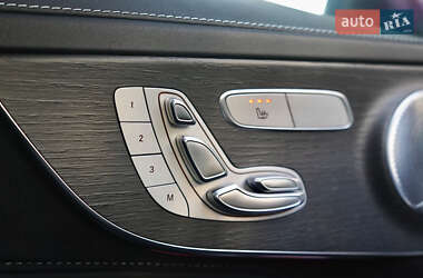 Купе Mercedes-Benz C-Class 2019 в 