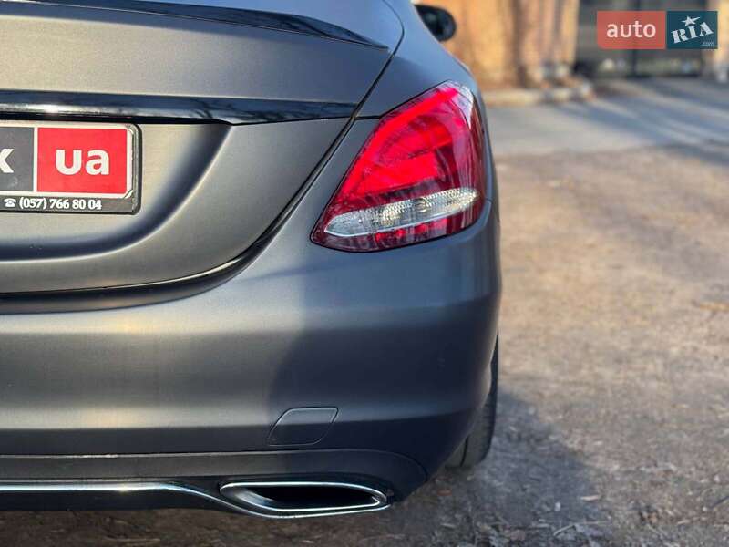 Седан Mercedes-Benz C-Class 2015 в Киеве