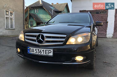 Универсал Mercedes-Benz C-Class 2009 в Турке