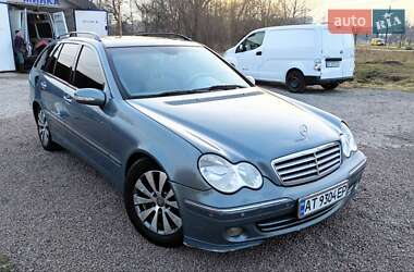 Універсал Mercedes-Benz C-Class 2004 в Львові