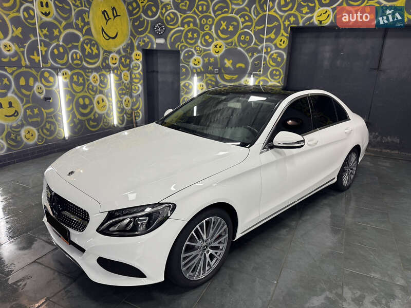 Седан Mercedes-Benz C-Class 2016 в Николаеве