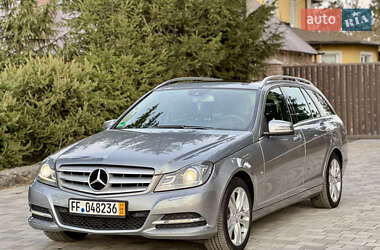 Универсал Mercedes-Benz C-Class 2011 в Староконстантинове