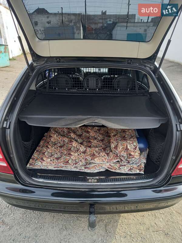Универсал Mercedes-Benz C-Class 2006 в Измаиле