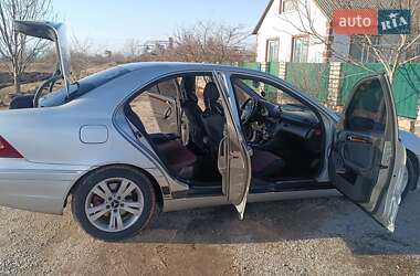 Седан Mercedes-Benz C-Class 2002 в 