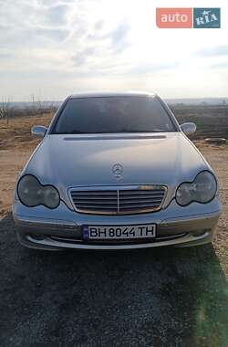 Седан Mercedes-Benz C-Class 2002 в 