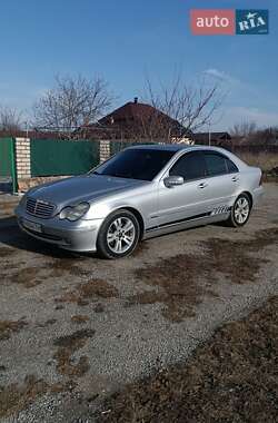 Седан Mercedes-Benz C-Class 2002 в 