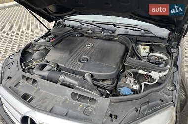 Универсал Mercedes-Benz C-Class 2010 в 