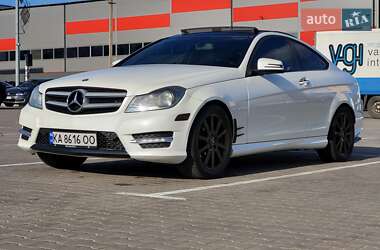 Купе Mercedes-Benz C-Class 2013 в Києві