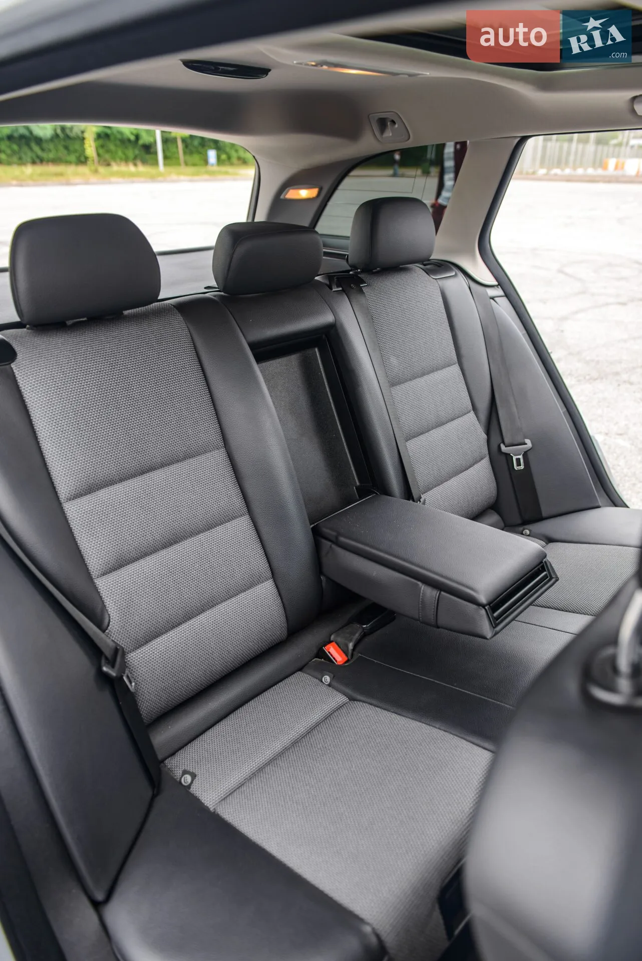 2012 Mercedes-Benz C-klasse - мініатюра 9