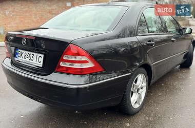 Седан Mercedes-Benz C-Class 2003 в 