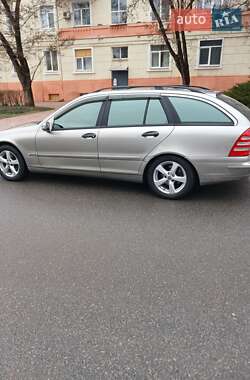 Універсал Mercedes-Benz C-Class 2003 в Харкові