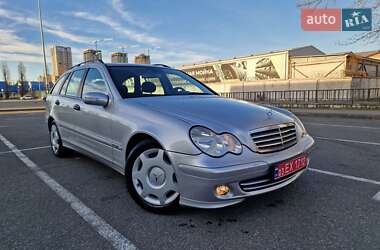 Універсал Mercedes-Benz C-Class 2006 в Києві