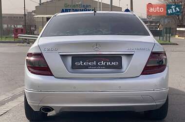 Седан Mercedes-Benz C-Class 2007 в 