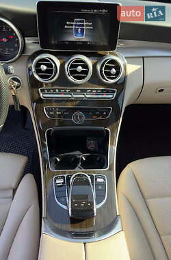 Седан Mercedes-Benz C-Class 2015 в 