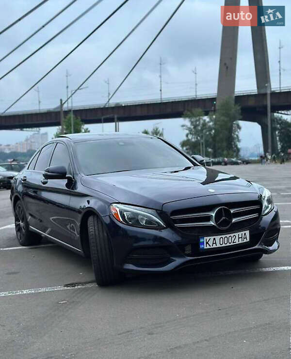 Седан Mercedes-Benz C-Class 2015 в Киеве