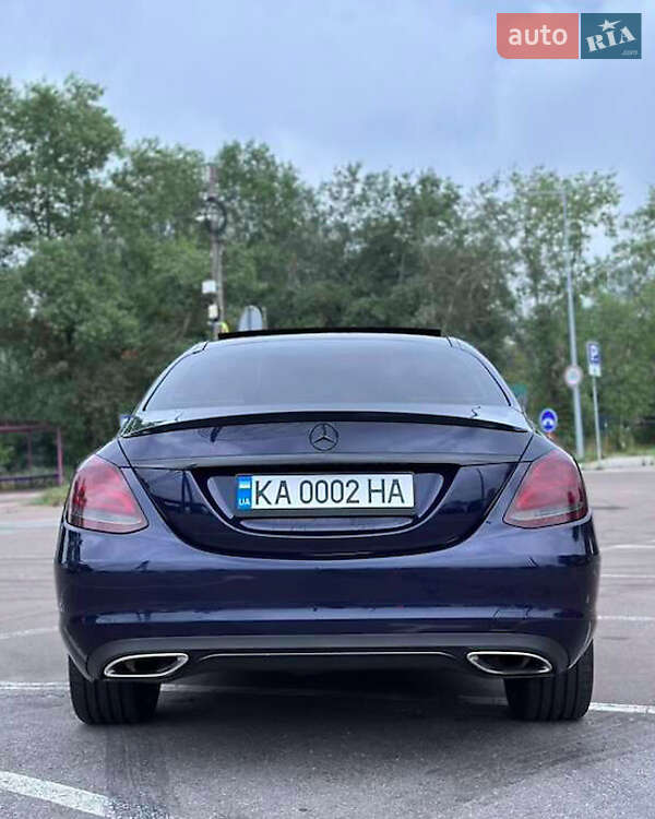 Седан Mercedes-Benz C-Class 2015 в Киеве