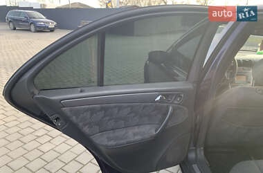 Седан Mercedes-Benz C-Class 2002 в 