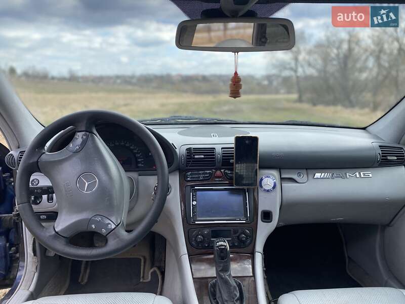 Универсал Mercedes-Benz C-Class 2002 в Днепре