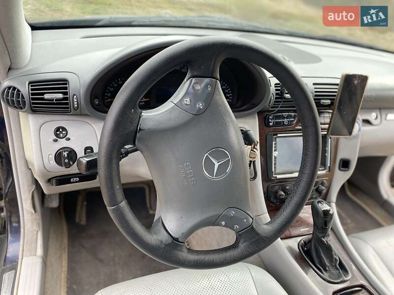 Универсал Mercedes-Benz C-Class 2002 в Днепре