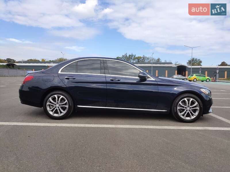 Седан Mercedes-Benz C-Class 2016 в Харькове