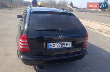 Універсал Mercedes-Benz C-Class 2003 в 