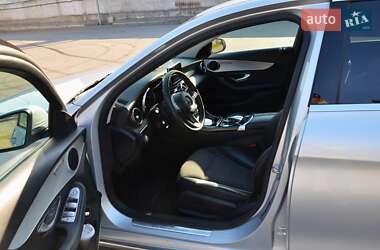 Седан Mercedes-Benz C-Class 2017 в 