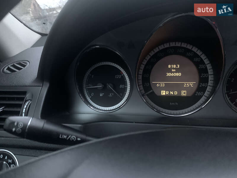Универсал Mercedes-Benz C-Class 2009 в Херсоне