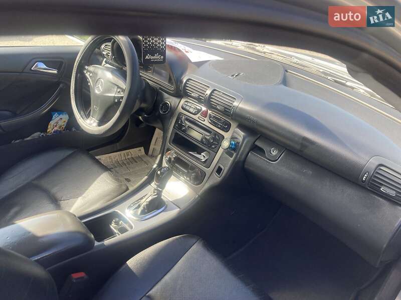 Купе Mercedes-Benz C-Class 2001 в Миргороде