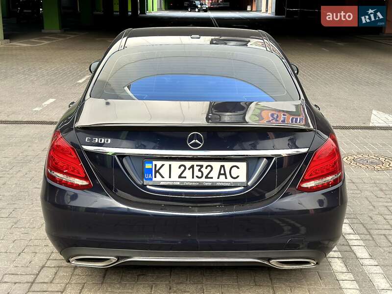 Седан Mercedes-Benz C-Class 2016 в Киеве