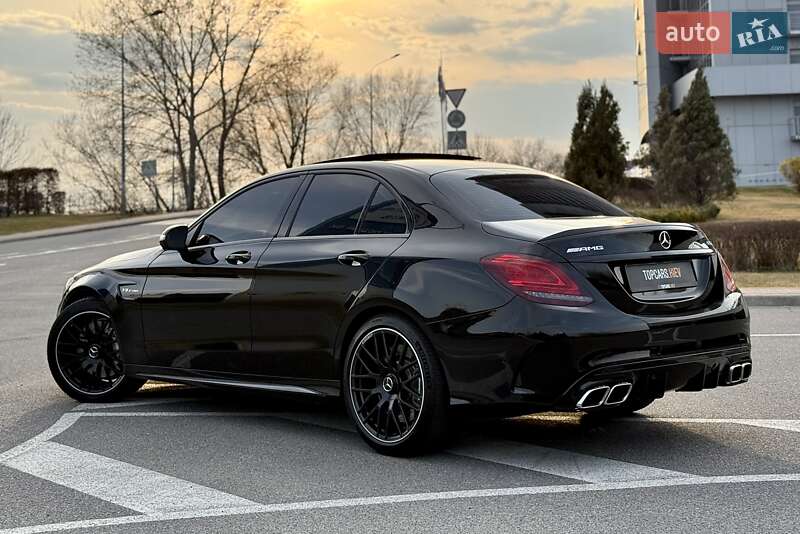Седан Mercedes-Benz C-Class 2019 в Києві
