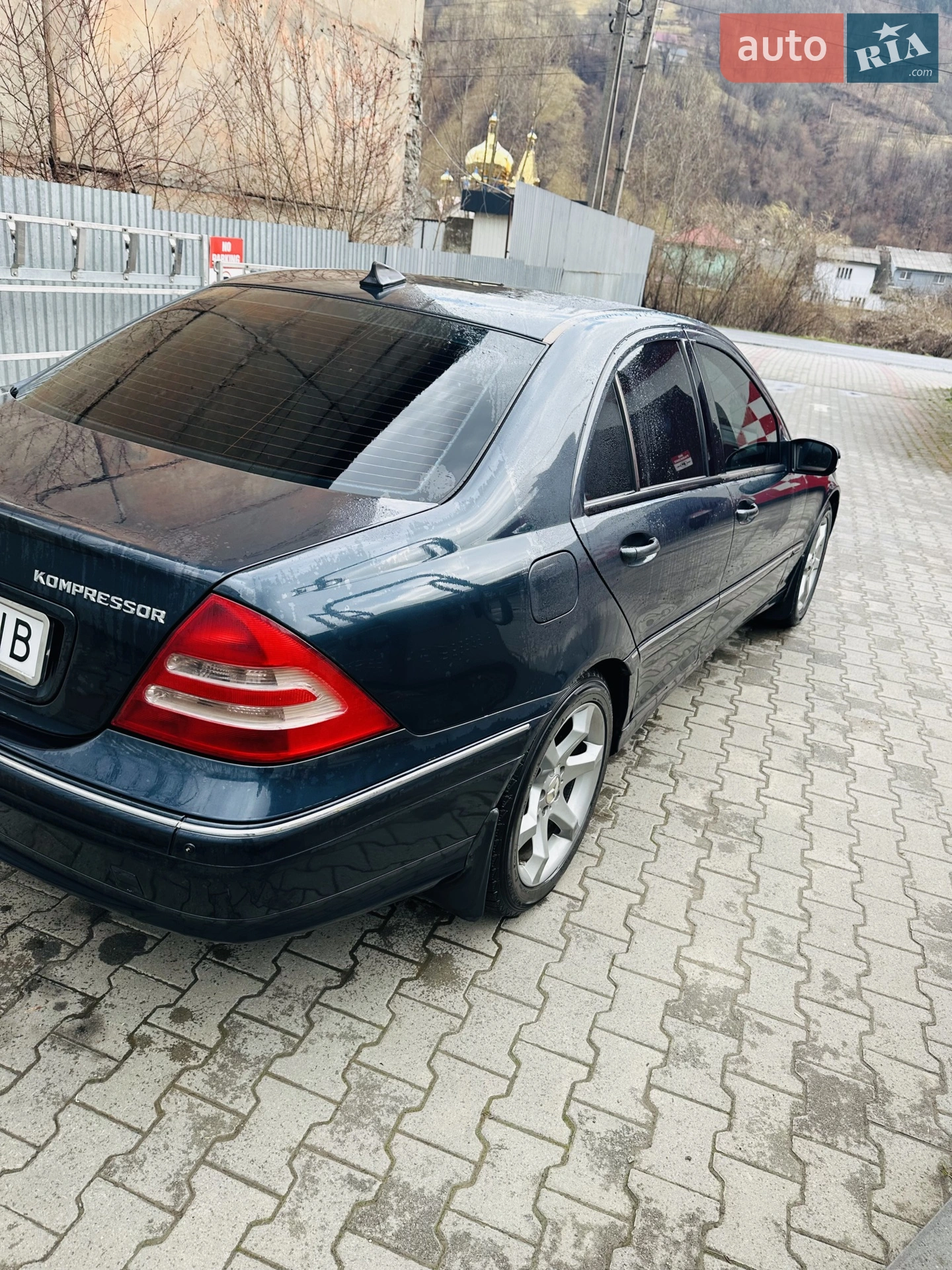 Mercedes-Benz C Class 2004 VIN WDB2030461A621309 фото оголошення 5 з 14