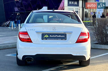 Седан Mercedes-Benz C-Class 2012 в 