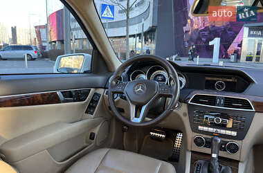 Седан Mercedes-Benz C-Class 2012 в 