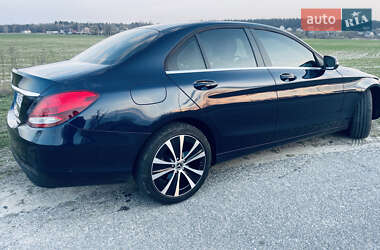 Седан Mercedes-Benz C-Class 2017 в 