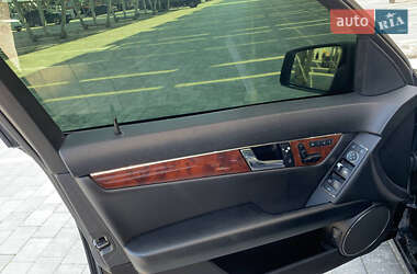 Седан Mercedes-Benz C-Class 2010 в 