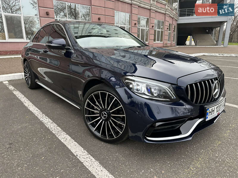 Седан Mercedes-Benz C-Class 2017 в Одессе