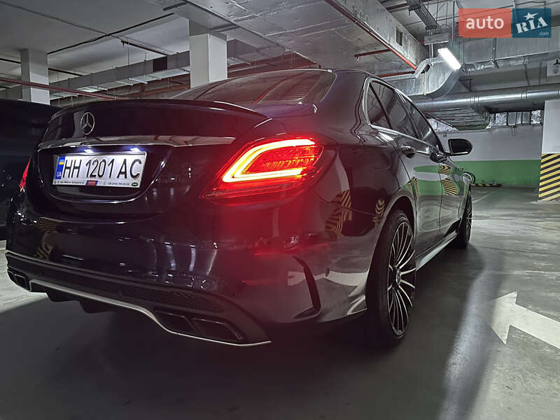 Седан Mercedes-Benz C-Class 2017 в Одессе