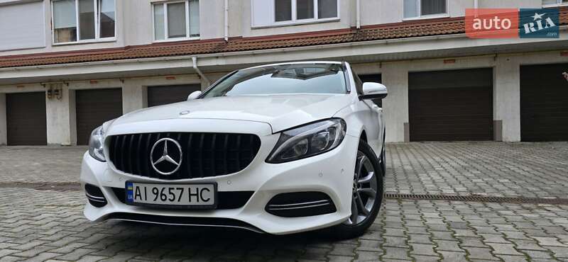 Седан Mercedes-Benz C-Class 2015 в Киеве
