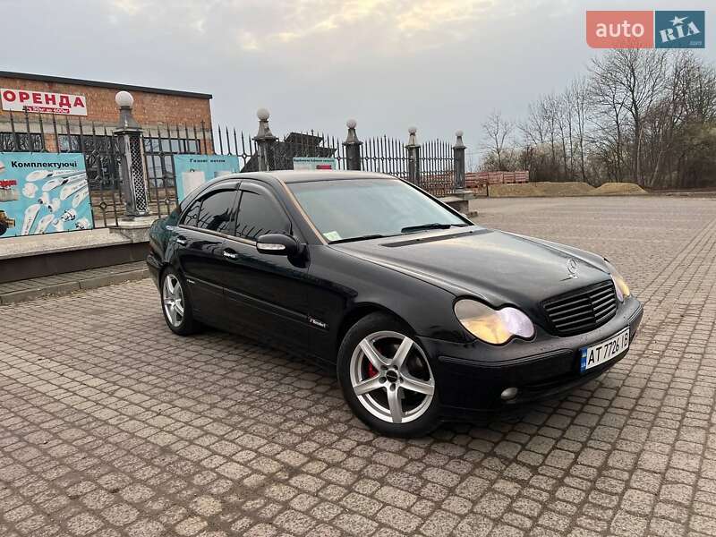 Седан Mercedes-Benz C-Class 2001 в Ивано-Франковске