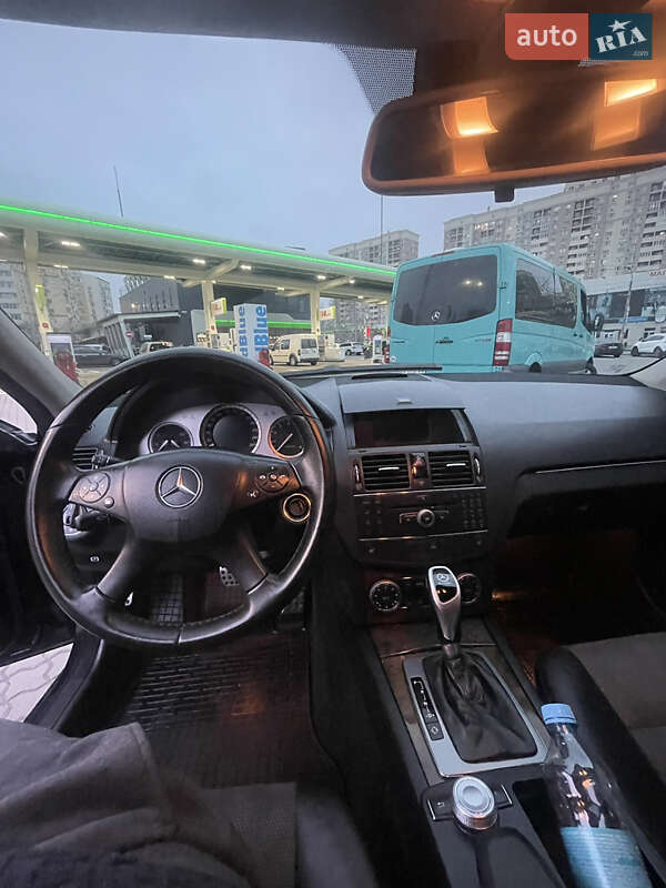 Седан Mercedes-Benz C-Class 2008 в Одессе